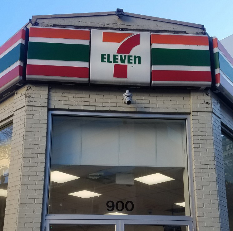 7-Eleven building exterior