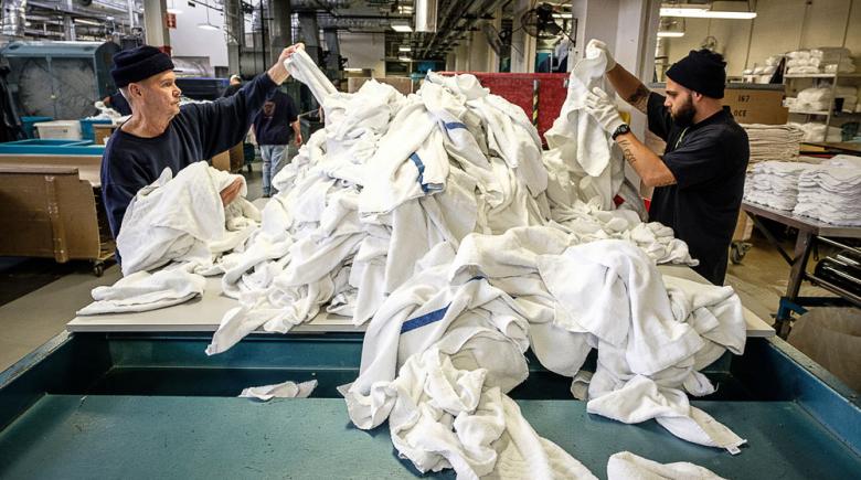 Oregon State Penitentiary laundry facility