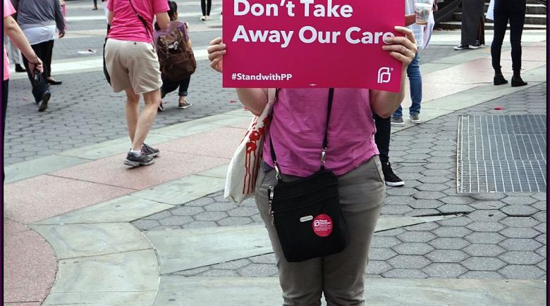 "Pink Out" for Planned Parenthood