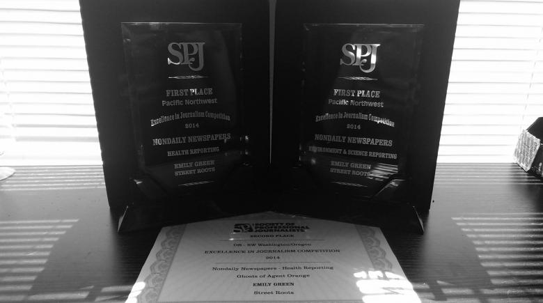 June 7, 2015: Street Roots' Emily Green and Jake Thomas won five SPJ awards for their reporting in 2014.
